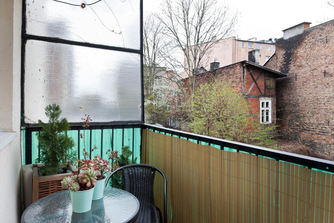 Stay Hip In Vibrant Centrally Located Apartment In Old Town 格但斯克 外观 照片